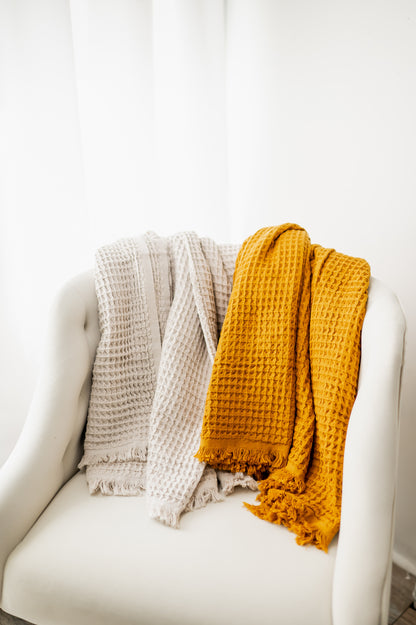 Sand Waffle Weave Blanket: Luxurious Turkish Cotton Comfort